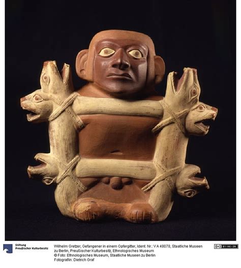 pouce moche|history of the moche.